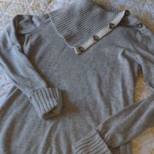 BANANA REPUBLIC SWEATER
